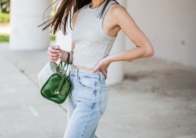 wide leg jeans fall outfit