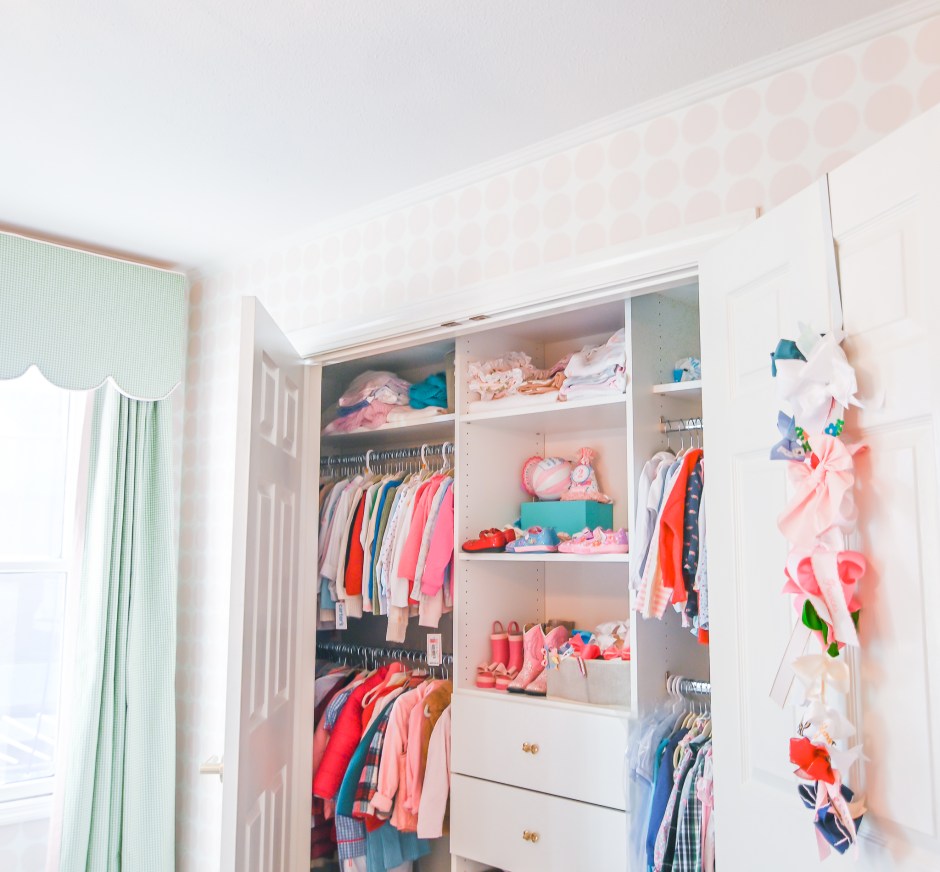 Kids Closet Organization