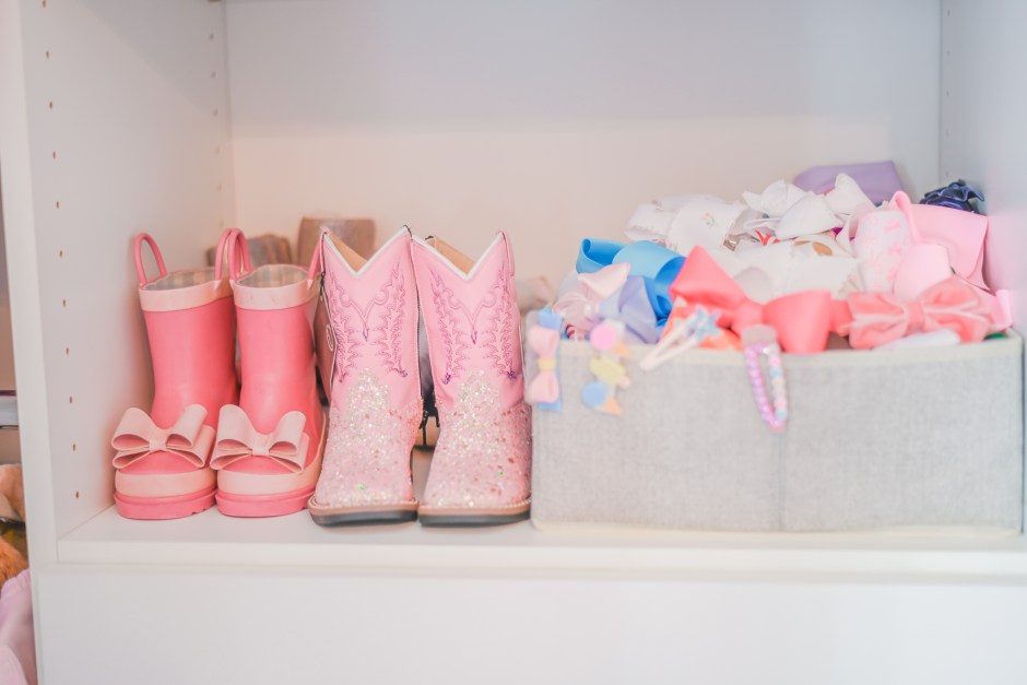 Kids Closet Organization