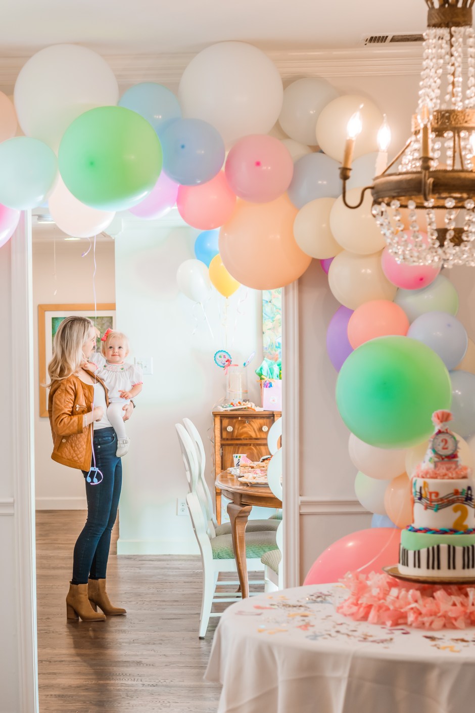 Pastel balloon garland