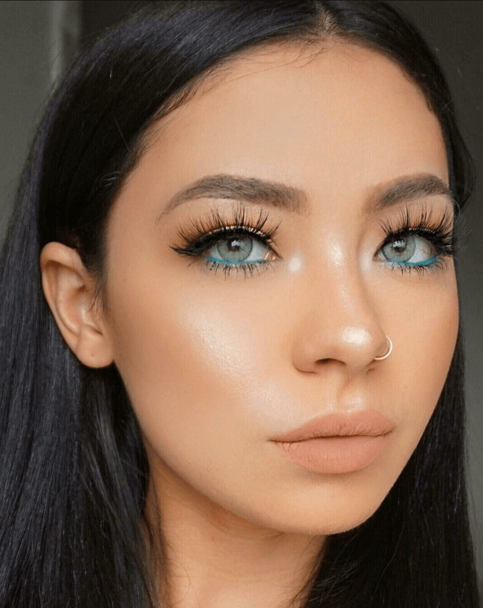 Teal Lower Eyeliner Ideas